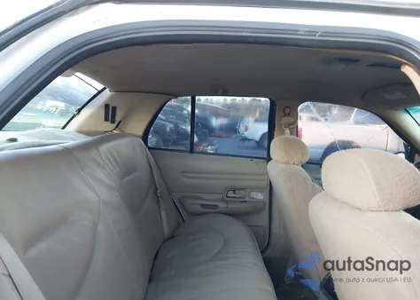 2001 Ford Crown Victoria Police Interceptor из США, поврежденный, VIN 2FAFP71W21X102992